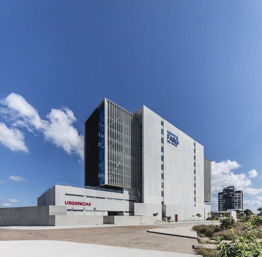 Hospital Faro del Mayab / Grupo Arquidecture - Fotografía exterior