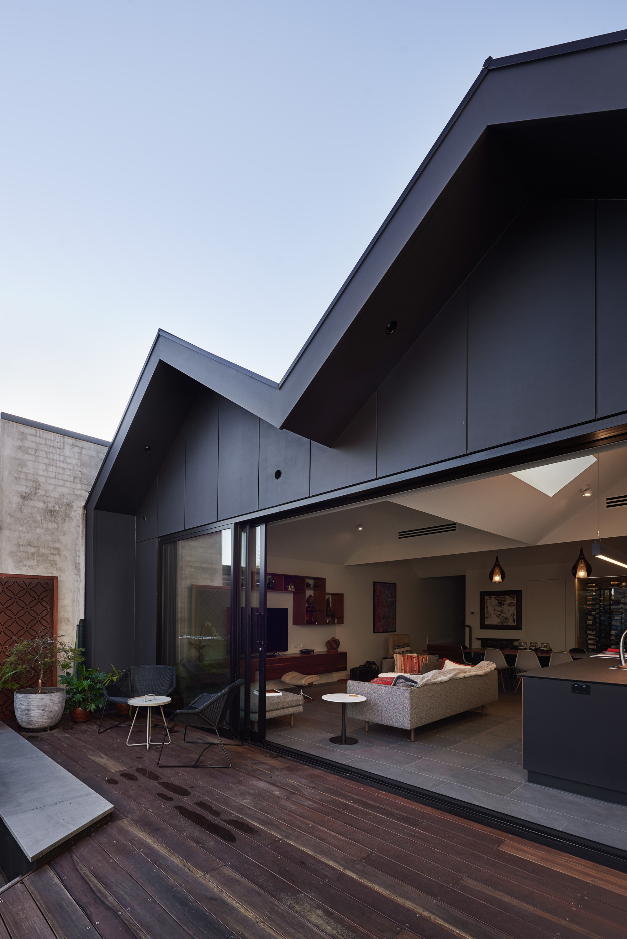 Gallery of Elmhurst House / Rebecca Naughtin Architect 8