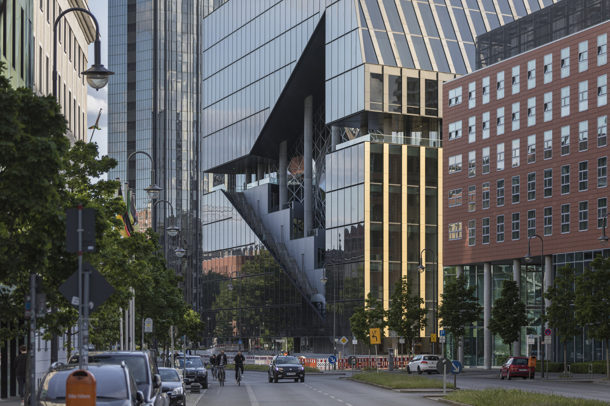 Galería de Edificio Axel Springer / OMA 3