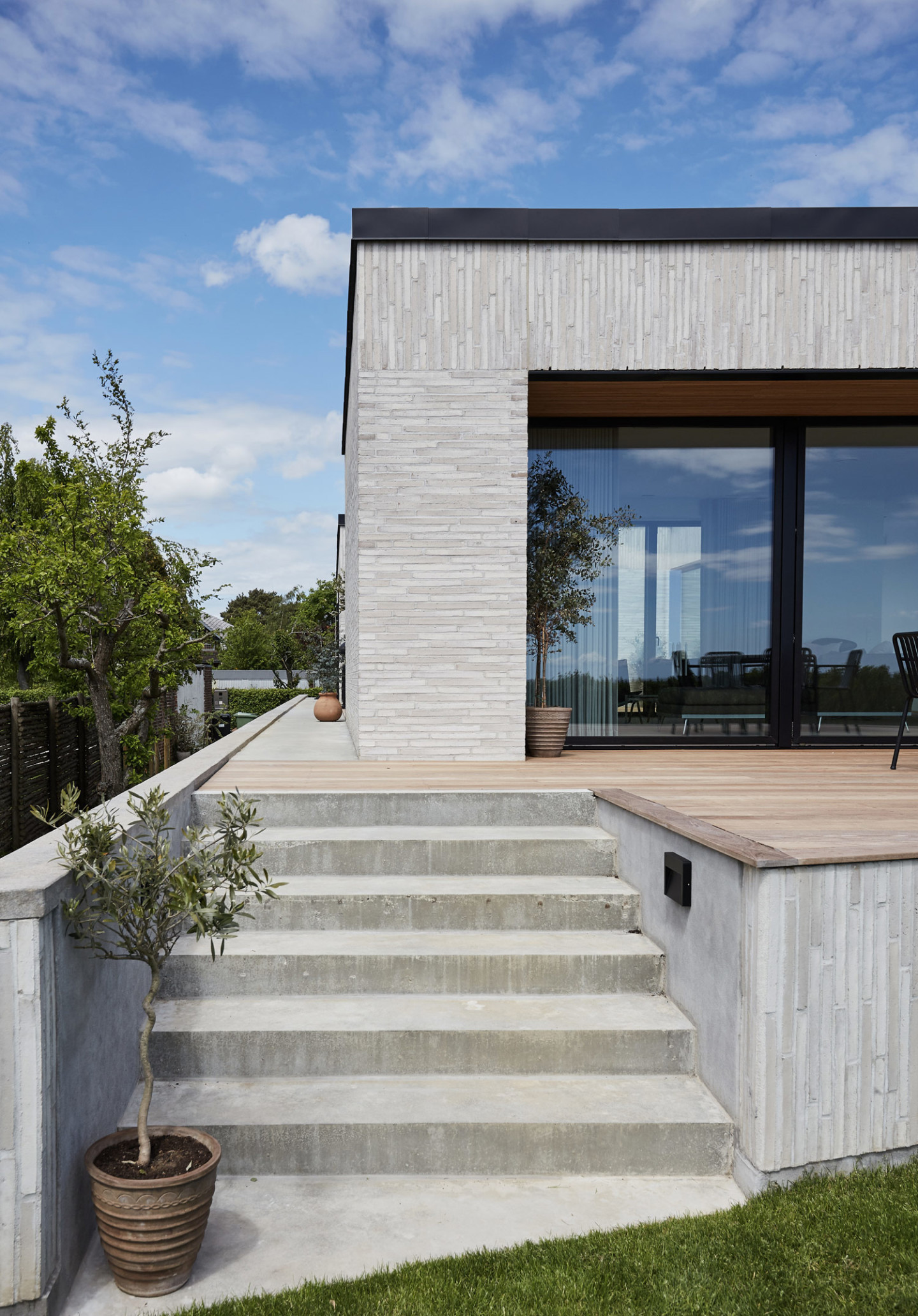 Galería de Posibilidades arquitectónicas de los techos de ladrillo - 13