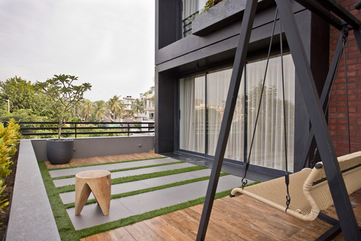 Mangalam Minimal House / JGP Consultants Mangalam Minimal House / JGP Consultants - Interior Photography, Windows, Facade