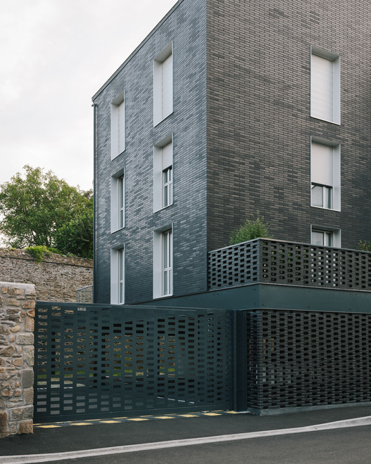 12 Housing Units / a/LTA - Exterior Photography, Facade