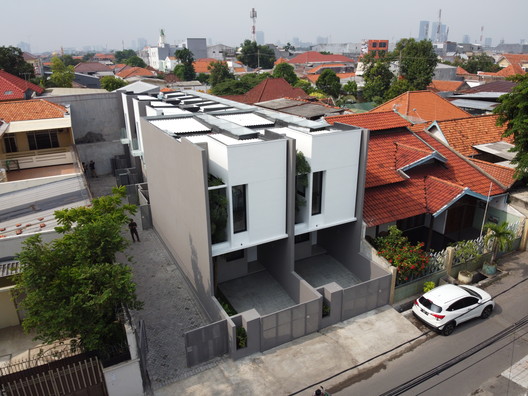 R Micro Housing / Simple Projects Architecture R Micro Housing / Simple Projects Architecture - Exterior Photography