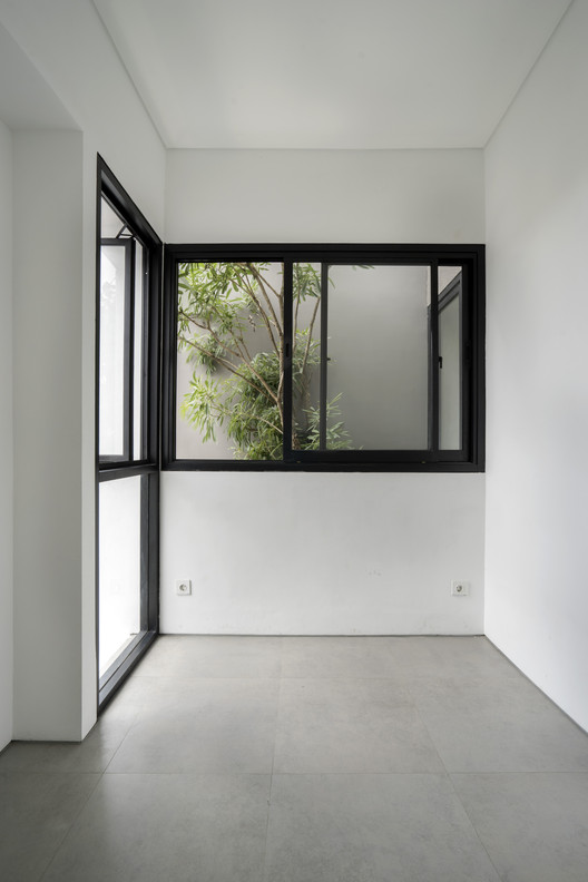 R Micro Housing / Simple Projects Architecture R Micro Housing / Simple Projects Architecture - Interior Photography, Windows