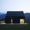Building History: Croatia's Secluded Homes Rethinking Tradition - Image 1 of 4