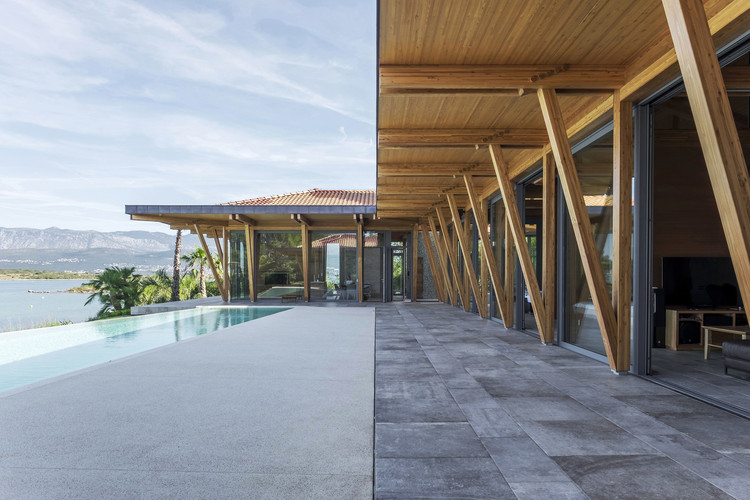 Building History: Croatia's Secluded Homes Rethinking Tradition - Featured Image