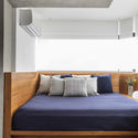 Apartamento RB / Shinagawa arquitetura - Fotografia de Interiores, Interiores De Apartamentos, Dormitório, Viga, Cama