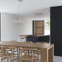 Casa GT / Diàfan Arquitectura - Fotografía interior, Cocina, Mesas, Sillas