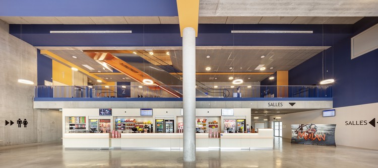 Cinema ètoile Cinémas Béthune / Olivier Palatre architectes - More Images