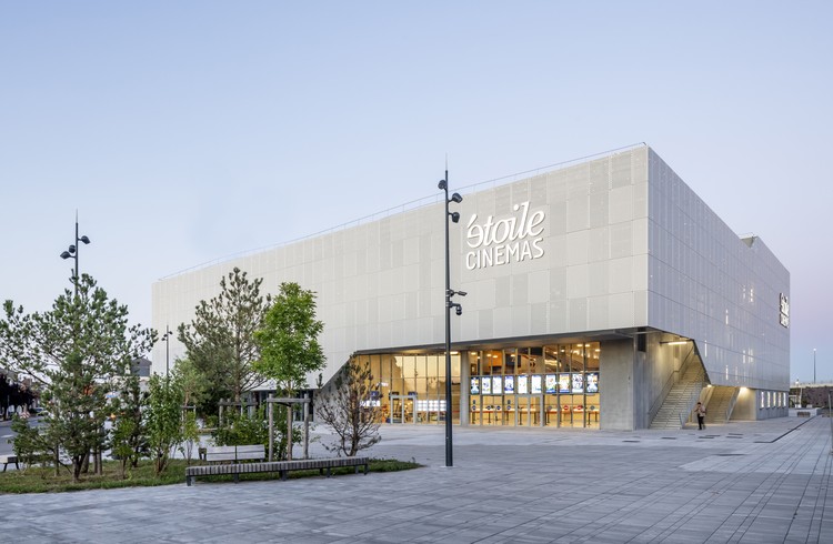 Cinema ètoile Cinémas Béthune / Olivier Palatre architectes - Exterior Photography, Facade