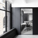 Dialogue Head Office / Blanchette Architectes - Interior Photography, Windows, Table, Chair