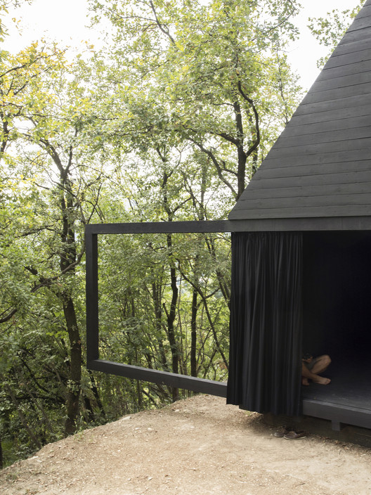 Capilla del silencio / Associates Architecture - Fotografía exterior