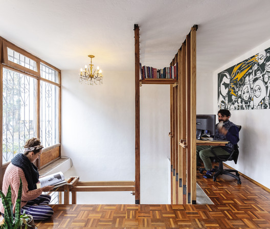 The Cave of the Mini Beast / La Cabina de la Curiosidad + Marie Combette + Daniel Moreno Flores The Cave of the Mini Beast / La Cabina de la Curiosidad + Marie Combette + Daniel Moreno Flores - Interior Photography, Stairs
