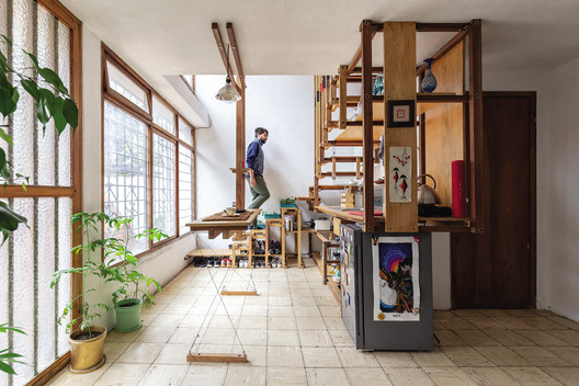 The Cave of the Mini Beast / La Cabina de la Curiosidad + Marie Combette + Daniel Moreno Flores The Cave of the Mini Beast / La Cabina de la Curiosidad + Marie Combette + Daniel Moreno Flores - Interior Photography