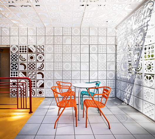 Las Galias Ice Cream Shop / Estudio EEBA - Interior Photography, Brick
