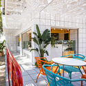 Las Galias Ice Cream Shop / Estudio EEBA - Interior Photography, Restaurant & Bar Interiors