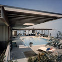 Julius Shulman. Case Study House #22, 1960 (arquiteto: Pierre Koenig) © J. Paul Getty Trust. Usada com permissão. Julius Shulman Photography Archive, Research Library at the Getty Research Institute (2004.R.10). Cortesia de Barbican Art Gallery
