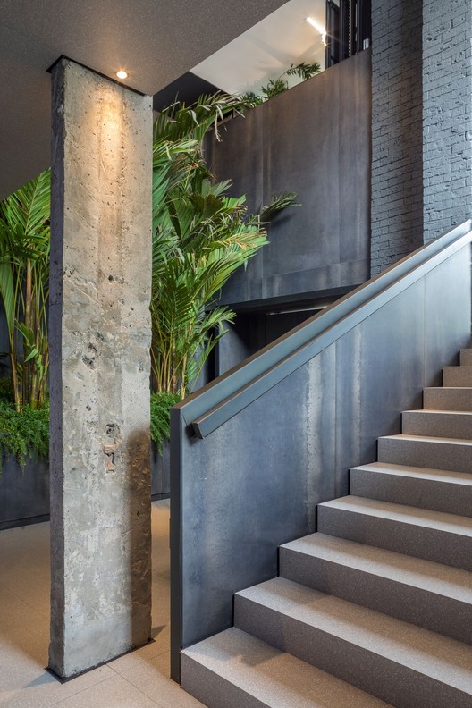São Geraldo Lago Store / STUDIO PIPPA São Geraldo Lago Store / STUDIO PIPPA - Interior Photography, Stairs