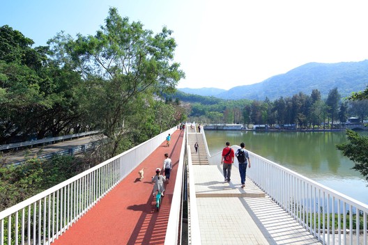 Split Bridge / Jane Z Studio - Exterior Photography