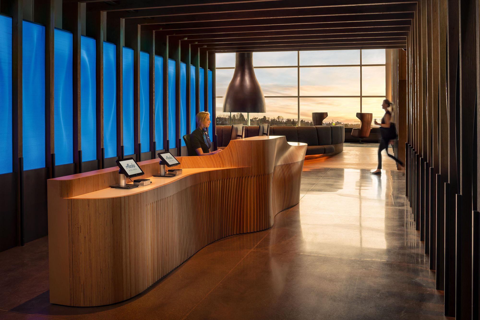 Gallery of Alaska Airlines Flagship Lounge / Graham Baba Architects 14