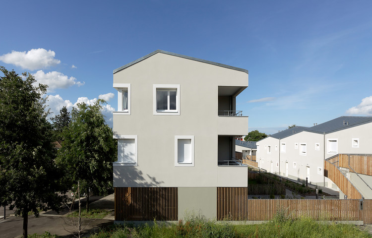 31 Housing Units in Ecquevilly / Benjamin Fleury Architecte-Urbaniste - Exterior Photography, Windows, Facade