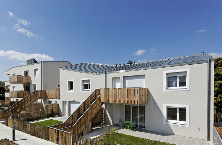 31 Housing Units in Ecquevilly / Benjamin Fleury Architecte-Urbaniste - Exterior Photography, Windows, Facade