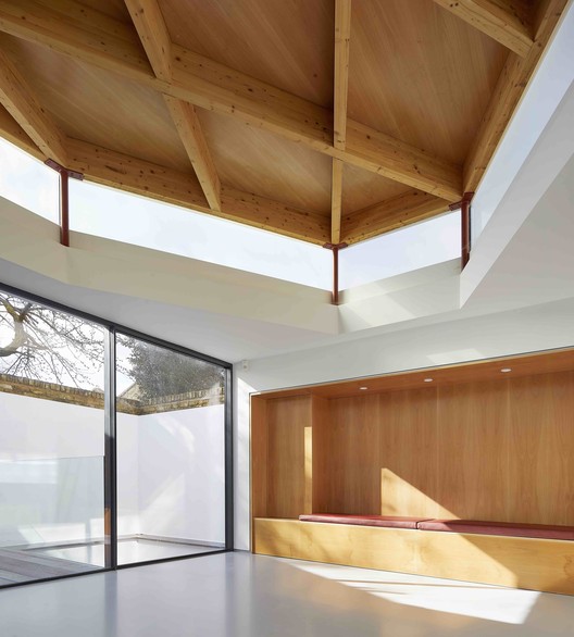 10 Redmans Road House / Alan Power Architects Ltd 10 Redmans Road House / Alan Power Architects Ltd - Interior Photography