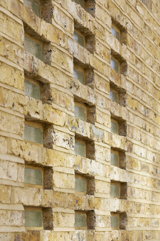 10 Redmans Road House / Alan Power Architects Ltd 10 Redmans Road House / Alan Power Architects Ltd - Interior Photography, Brick