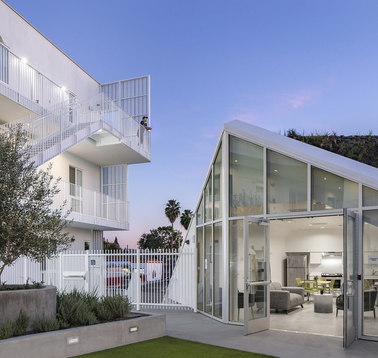 洛杉矶保障性住房MLK1101  / Lorcan O’Herlihy Architects - 更多图片