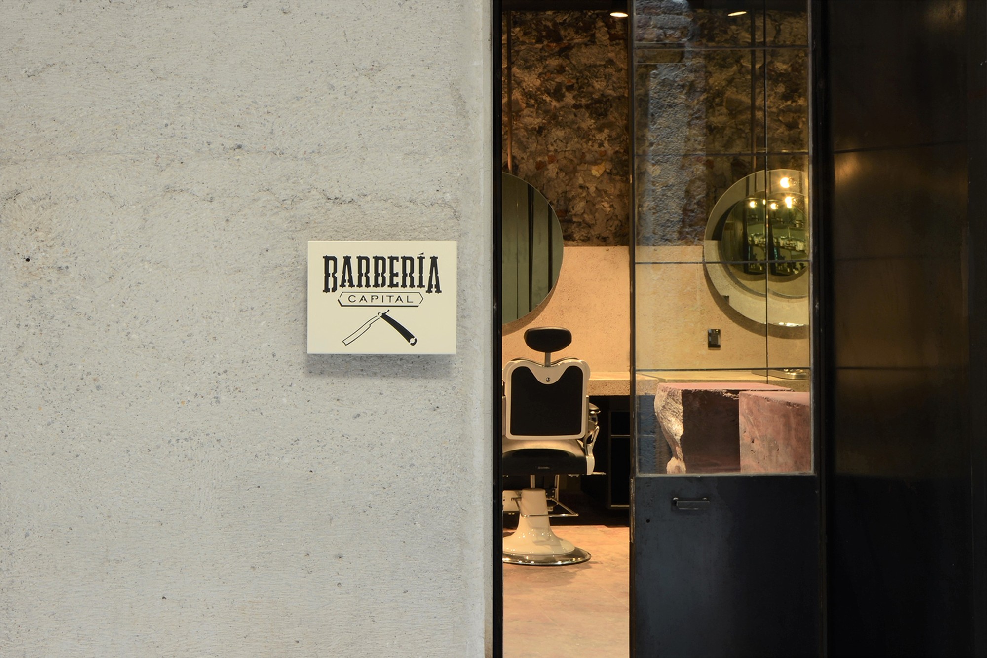 Gallery of Capital Barber Shop / BBL Arquitectos 5