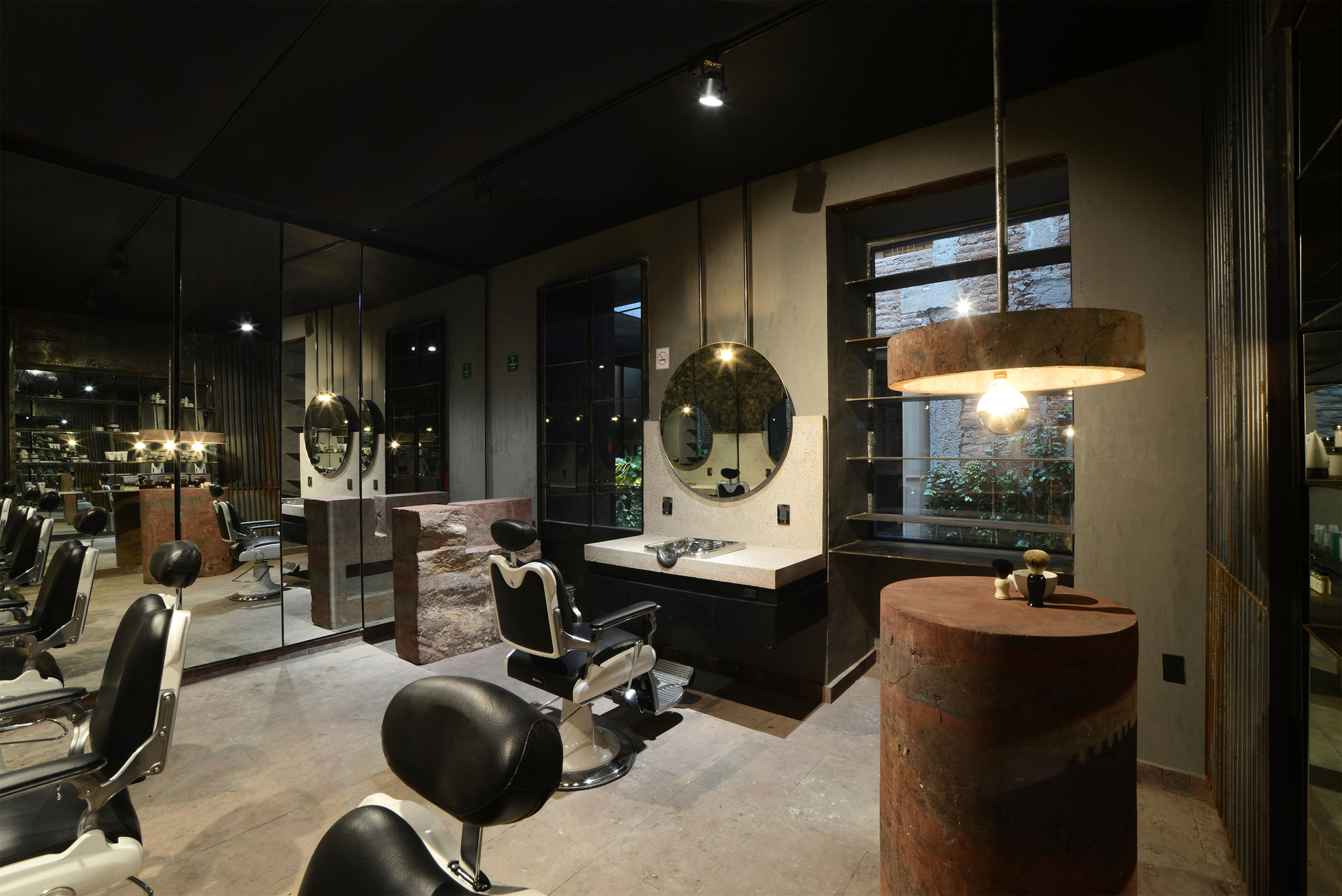 Gallery of Capital Barber Shop / BBL Arquitectos 10