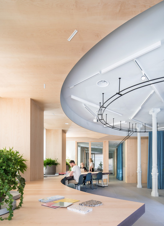 Office in Madrid Xeito Investments / ENORME Studio - Interior Photography