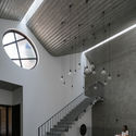 Casa A.N / Hinzstudio - Interior Photography, Windows, Stairs, Beam, Handrail
