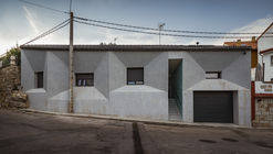 Bus House / OOIIO Architecture