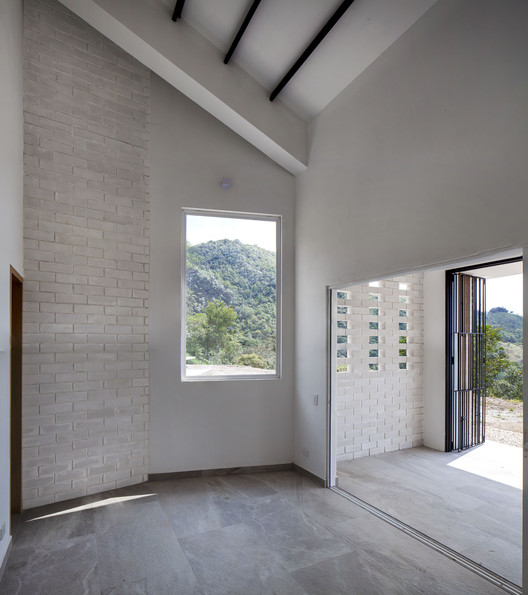 Houses in Colombia: Nature in Homes According to Thermal Floor Climates - Image 19 of 29