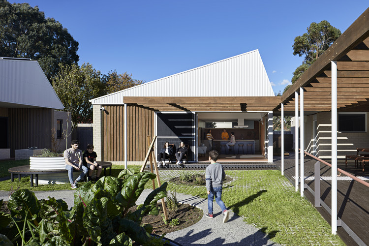 Wayss Youth Transition Hub / BENT Architecture - Exterior Photography, Facade, Garden