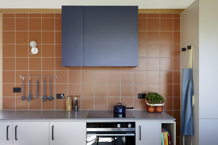 Wayss Youth Transition Hub / BENT Architecture - Interior Photography, Kitchen, Countertop, Sink