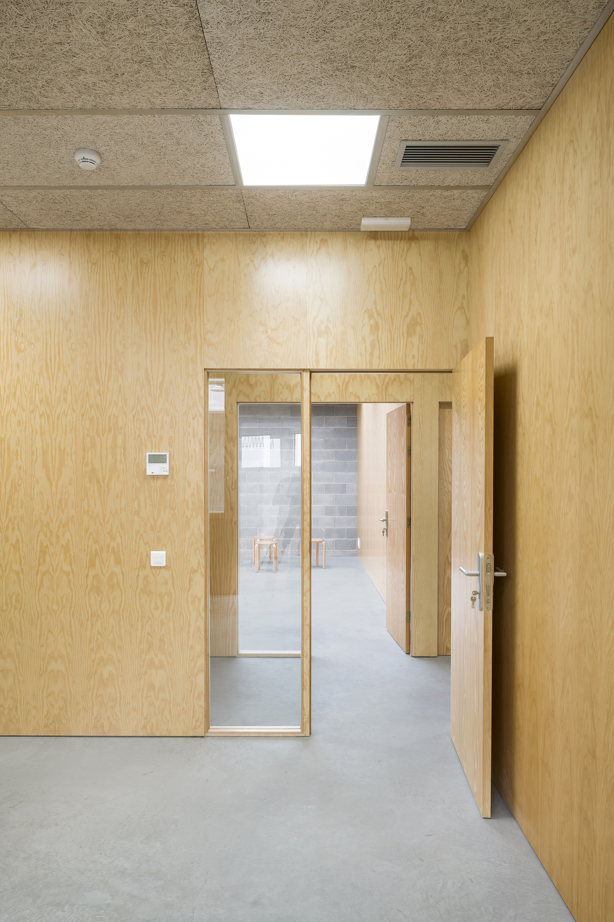 Gallery of Reform of an Industrial Building for Cultural Facilities "La ...