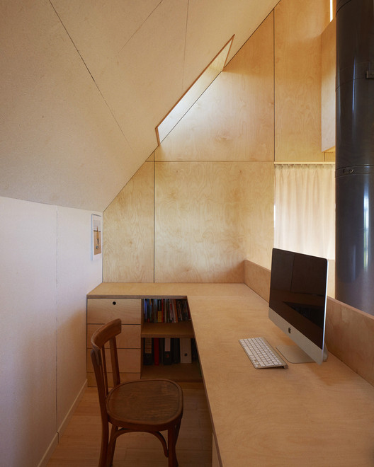 The House Between the Walls / arba - Interior Photography