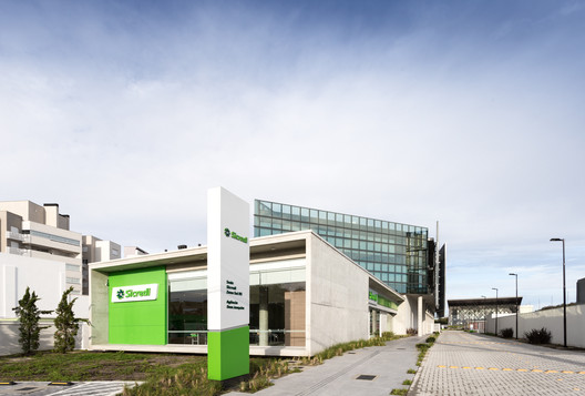 Cooperative Corporate Headquarters / DA | Departamento de Arquitetura - Exterior Photography, Facade