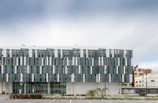 Cooperative Corporate Headquarters / DA | Departamento de Arquitetura - Exterior Photography, Facade