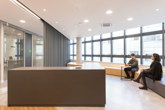 Cooperative Corporate Headquarters / DA | Departamento de Arquitetura - Interior Photography, Kitchen