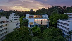 The Mountain View / Onexn Architects