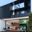Casa Shadow roll / Megowan Architectural - Fotografía exterior, Casas, Fachada