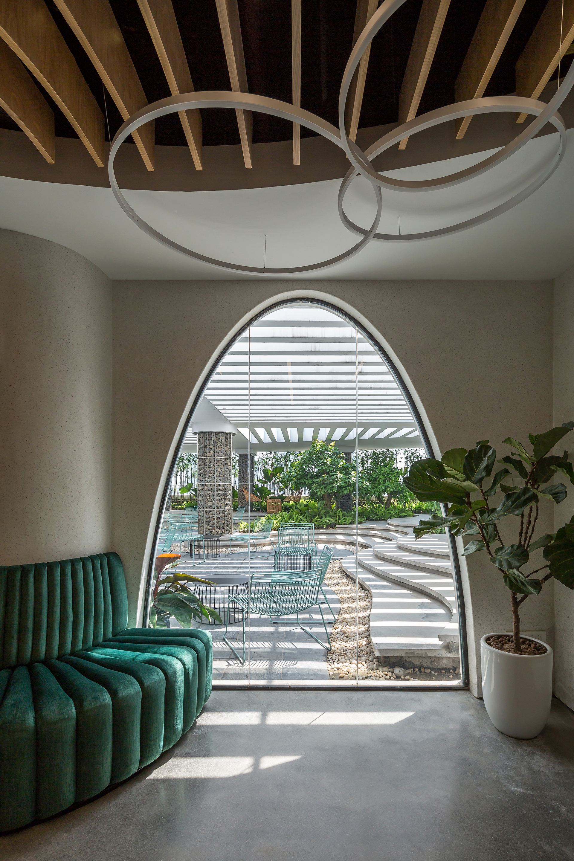 Gallery of GHTK Interior Office / iplus Architecture - 8
