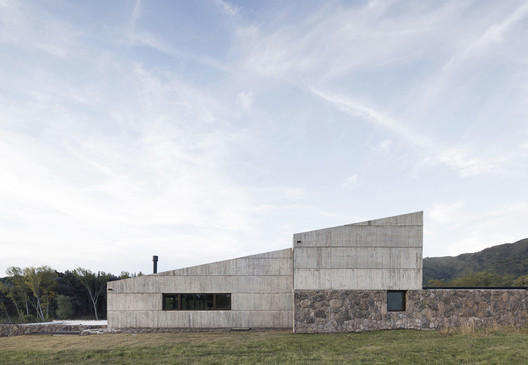 Alarcia Ferrer: “Our greatest goal is an architecture that intensifies the experience of dwelling” - Image 7 of 7
