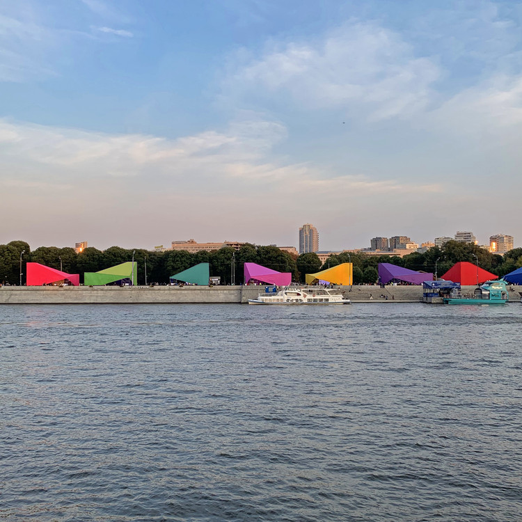 Pavilion Russian Creativity Week 2020 / SKNYPL - Exterior Photography, Waterfront