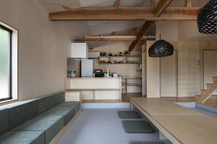 Sen Retreat Takahara / KURU + Coil Kazuteru Matumura Architects - Interior Photography, Kitchen, Windows, Beam