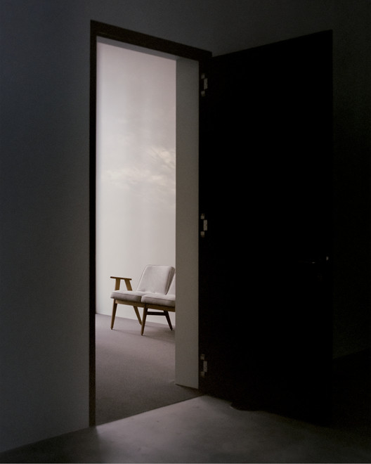 荷兰受害者纪念堂，卢嫩馆 / KAAN Architecten - 室内图, 门