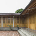 23 - X-House / NH Village Architects: Nh&agrave; gỗ xoan ấm c&uacute;ng b&igrave;nh y&ecirc;n ở qu&ecirc;